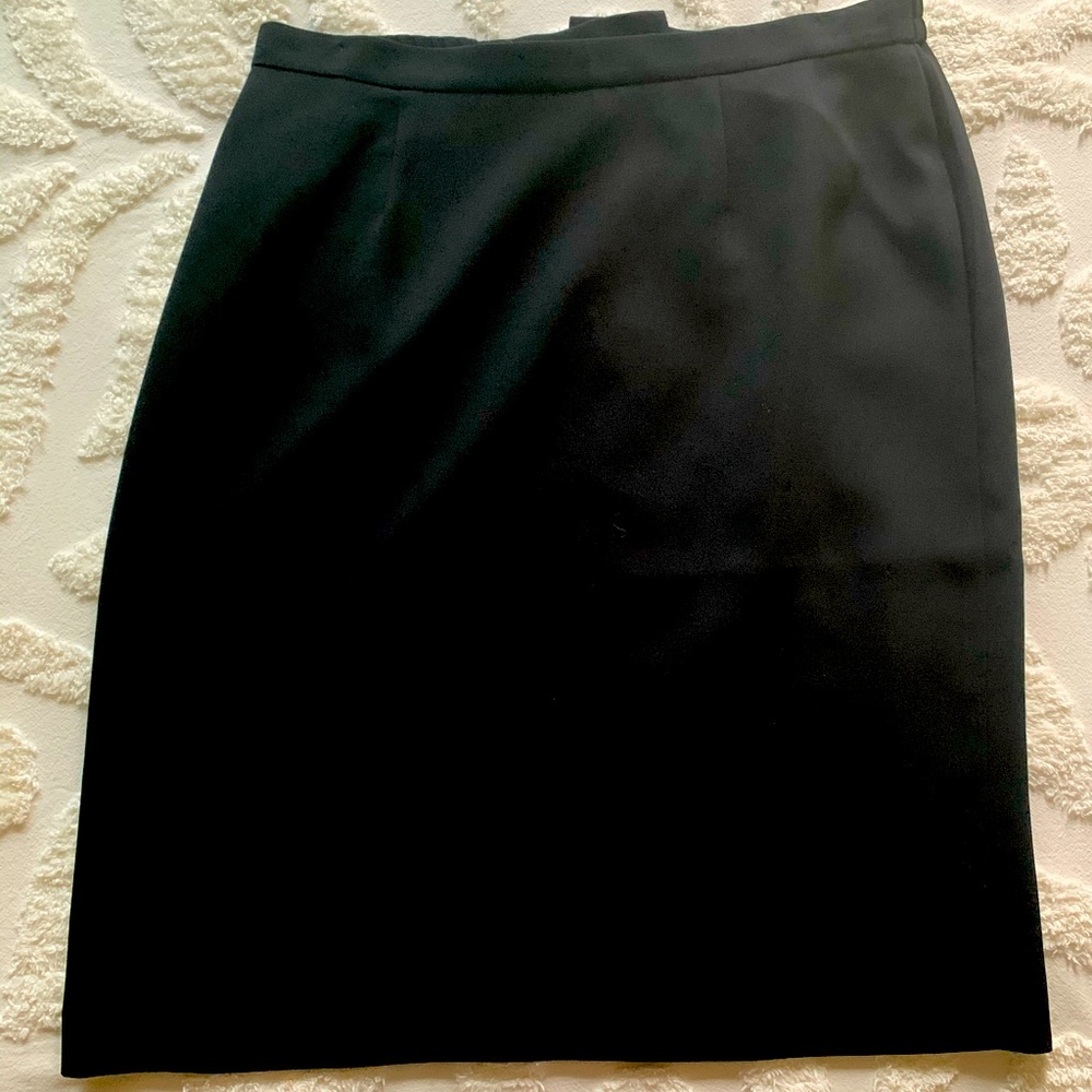 Black LeSuit separates lined shirt
